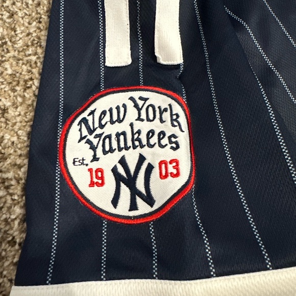 Free People x The Wild Collective New York Yankees Top - Picture 7 of 7